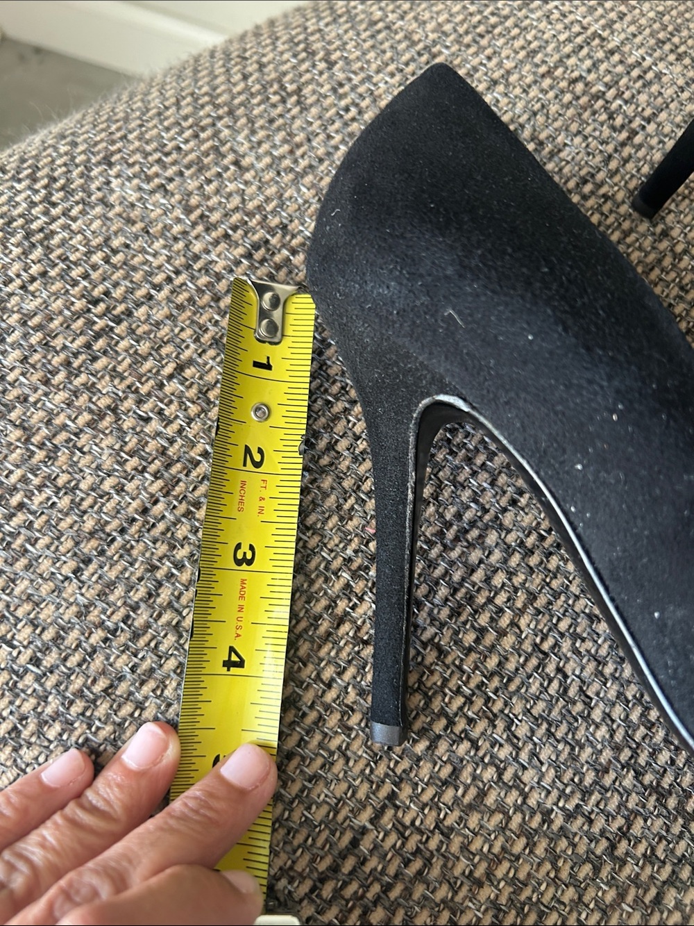Giuseppe Zanotti Black Suede Pointed Toe Stiletto Pumps Size 37.5 Made in Italy - Picture 11 of 11
